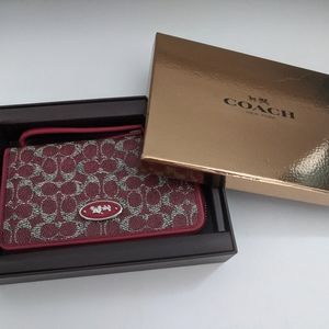 NWT COACH Zippered Wallet Red Gold